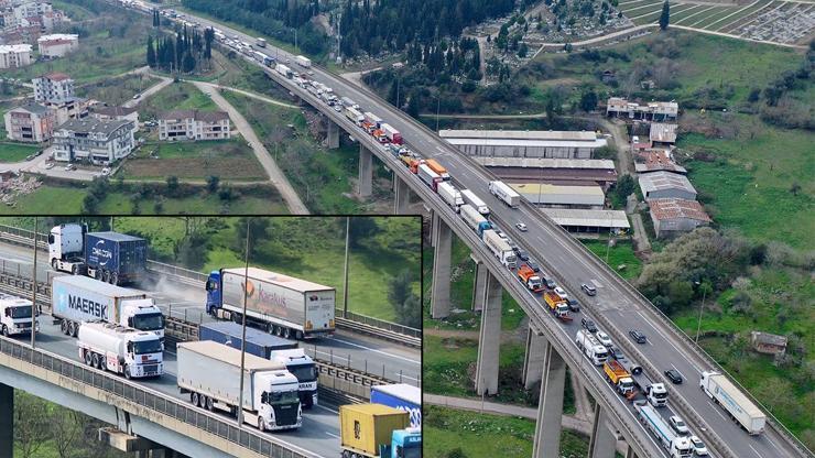 TEMde zincirleme kaza 2 TIR ve 2 otomobil çarpıştı Uzun kuyruklar oluştu