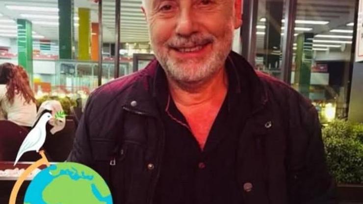 Kardeşinin cenazesinde kalp krizi geçiren kadın, hayatını kaybetti Kardeşinin cenazesinde kalp krizi geçiren kadın, hayatını kaybetti