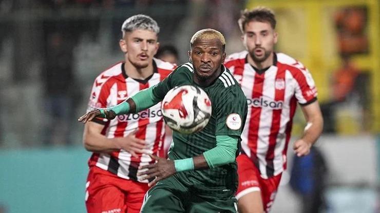  Sivasspor Erokspor Maçı Hangi Kanalda, Saat Kaçta? İşte Canlı Yayın Ekranı ve İlk 11'ler...