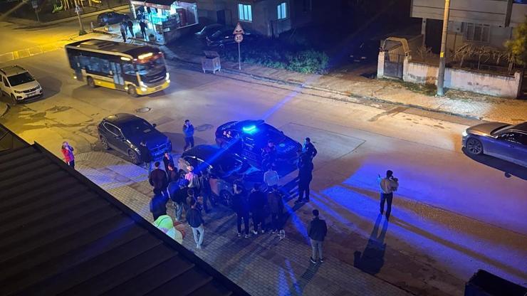 Bursa'da sopalı kavga: 3 yaralı Bursa'da sopalı kavga: 3 yaralı