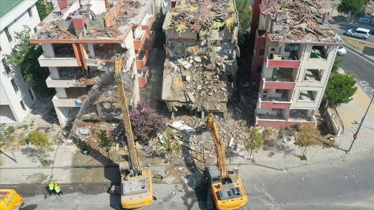 Başvurular başladı: Kentsel dönüşüme destek 180 ay vade, 0,69 faiz...
