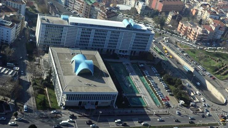 İBB'ye yönelik 'Yolsuzluk' davasında duruşma yarına ertelendi