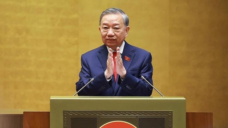 Vietnamda yeni devlet başkanı belli oldu