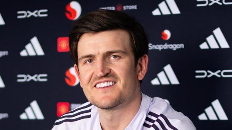 Manchester United, Harry Maguire'la yeni sözleşme imzaladı