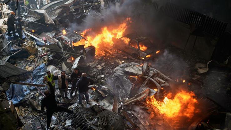 İsrail’den Lübnana yoğun bombardıman 10 dakikada 100 noktaya saldırı... Sivil katliamı: Onlarca ölü, yüzlerce yaralı var...