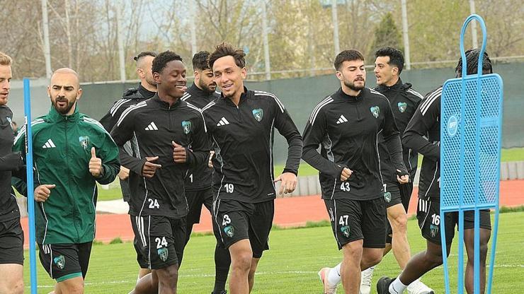 Kocaelispor’da gözler, Galatasaray maçına çevrildi Kocaelispor’da gözler, Galatasaray maçına çevrildi