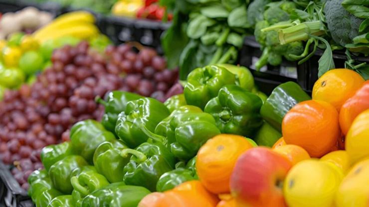 Ticaret Bakanlığından zincir marketlere fahiş fiyat incelemesi! Sebze-meyve fiyatlarında büyük fark