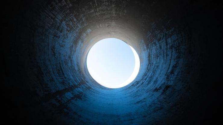 Bahçeye gelen çocuklar fark etti! 16 gün kuyuda mahsur kaldı