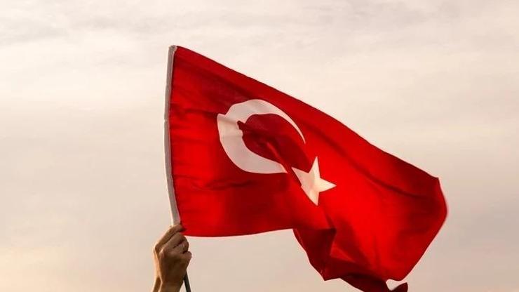 23 Nisan resmi tatil mi 23 Nisan 2026 okullar, üniversiteler tatil mi 23 Nisan Ulusal Egemenlik ve Çocuk Bayramı tatil takvimi