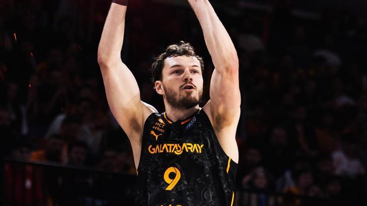 Galatasaray MCT Technic, Final-Four için parkede Galatasaray MCT Technic, Final-Four için parkede