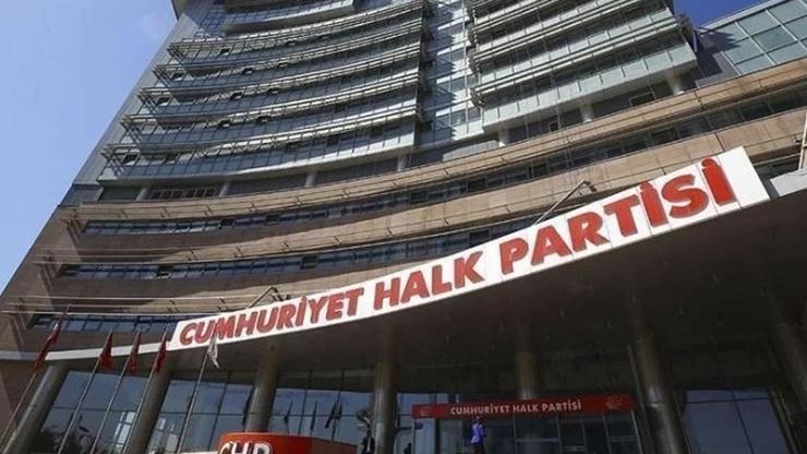 CHP’de istifa depremi! Belediye başkanı partisinden ayrıldı