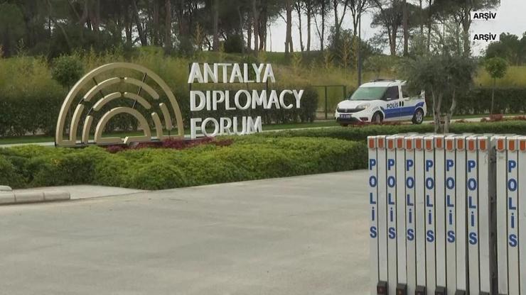 Yarın başlıyor: Diplomasinin kalbi Antalyada atacak
