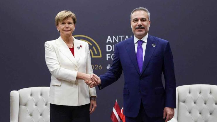 Dışişleri Bakanı Hakan Fidan, Letonyalı mevkidaşı Braze ile görüştü