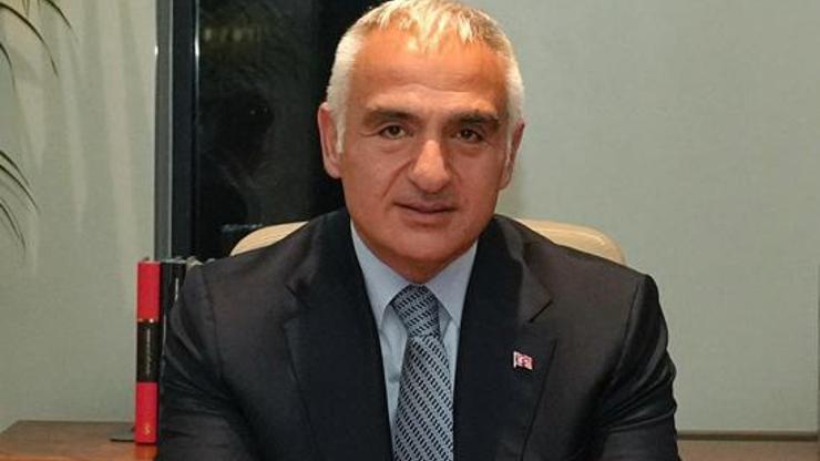 Bakan Ersoy: Yerel değerlerimizi dünya sahnesine taşıyoruz Bakan Ersoy: Yerel değerlerimizi dünya sahnesine taşıyoruz
