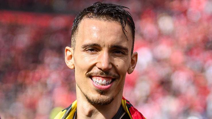 Fenerbahçe'nin transfer listesindeki Grimaldo'ya, İspanyollar talip oldu Fenerbahçe'nin transfer listesindeki Grimaldo'ya, İspanyollar talip oldu