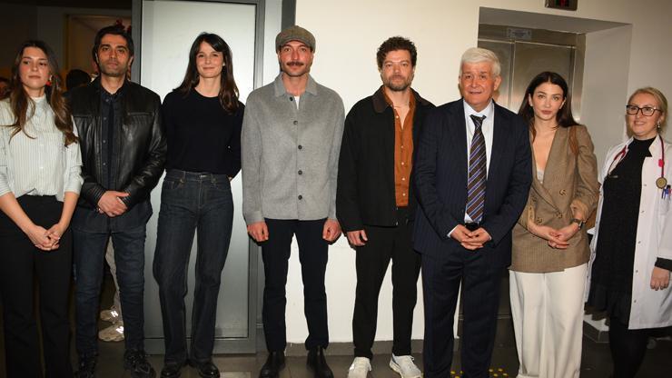 Kübra Ünlü yazdı! Eşref Rüya oyuncularından 23 Nisan Sürprizi