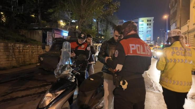 Kadıköy'de helikopter destekli 'Huzur İstanbul' denetimi