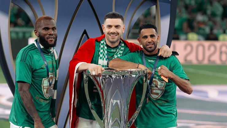 Merih Demiral'ın formasını giydiği Al-Ahli, Asya Şampiyonlar Ligi'nde bir kez daha şampiyon oldu