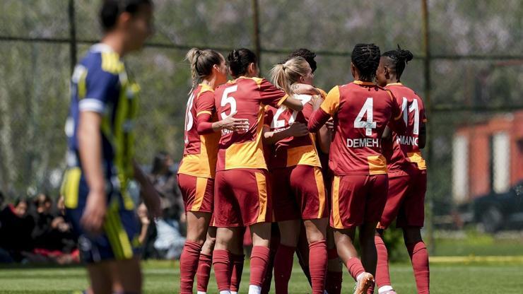 Kadın futbolunda da derbi Galatasaray'ın