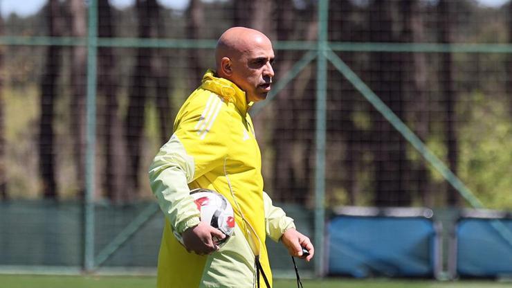 Fenerbahçe, Zeki Murat Göle ile çalışmalarına devam etti