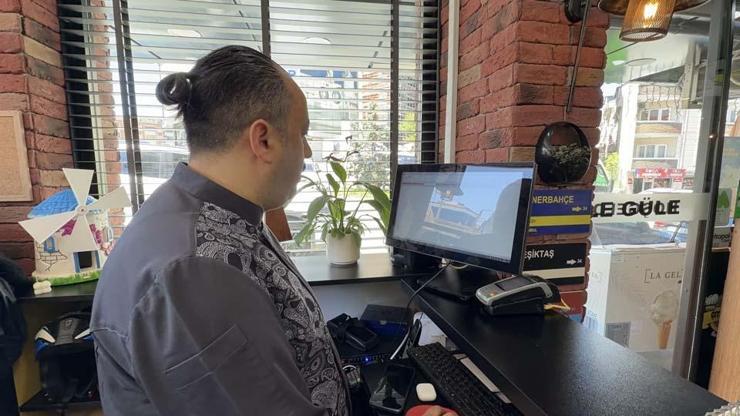  Aynı kişiye 25 farklı yemek siparişi!