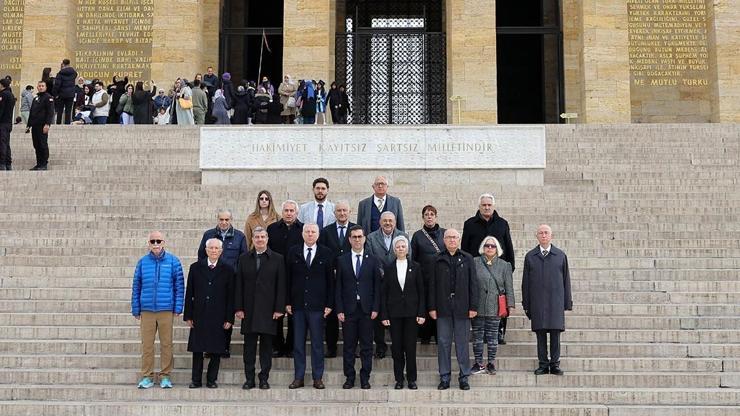 Fenerbahçe Divan Kurulu, Anıtkabir'i ziyaret etti