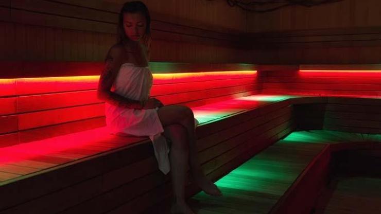 Uzun ve Sağlıklı Yaşamın Sırrı mı Kırmızı Işık ve Sauna Efsanesine Bilim Ne Diyor