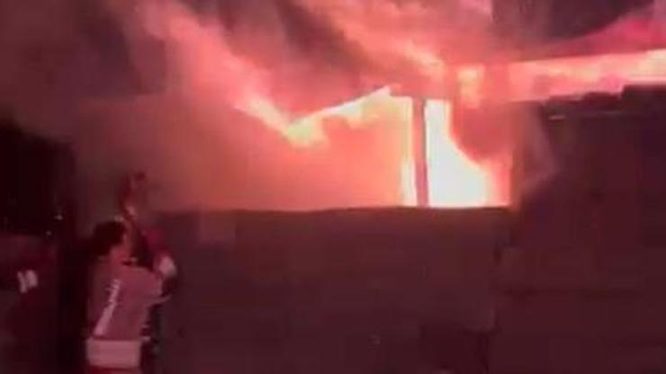 Şırnak’ta tek katlı evde yangın