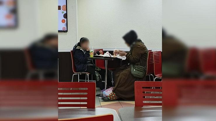 Fast food zincirinde anne ve kızına servis yapılmadı iddiası: Bakanlıktan açıklama geldi