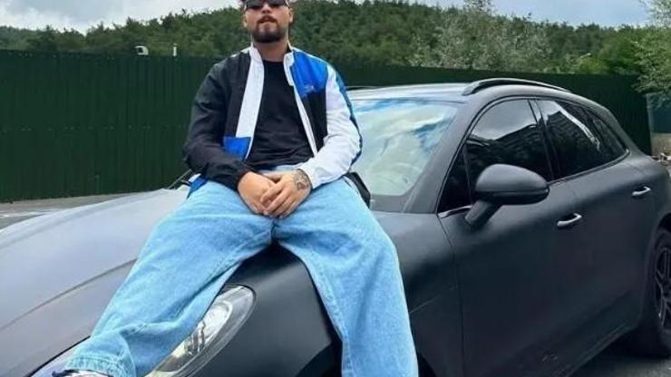Lvbel C5’e Amsterdam’da hırsızlık şoku Aracının camını kırıp çantasını çaldılar