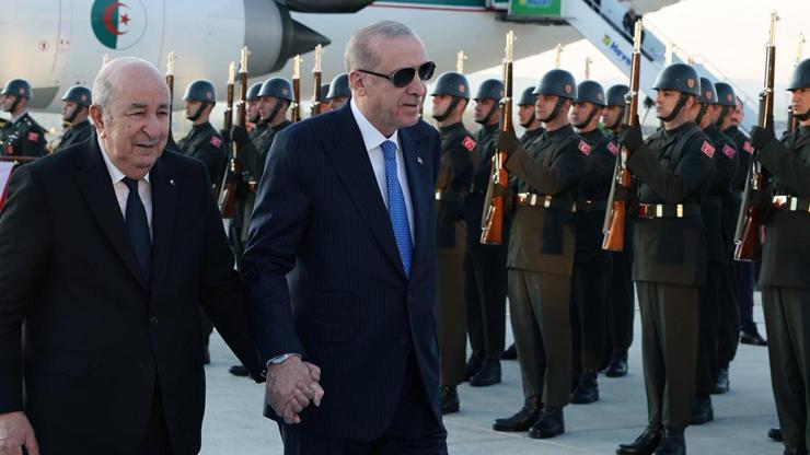 Cumhurbaşkanı Erdoğan, Cezayir Cumhurbaşkanı Tebbun'u karşıladı