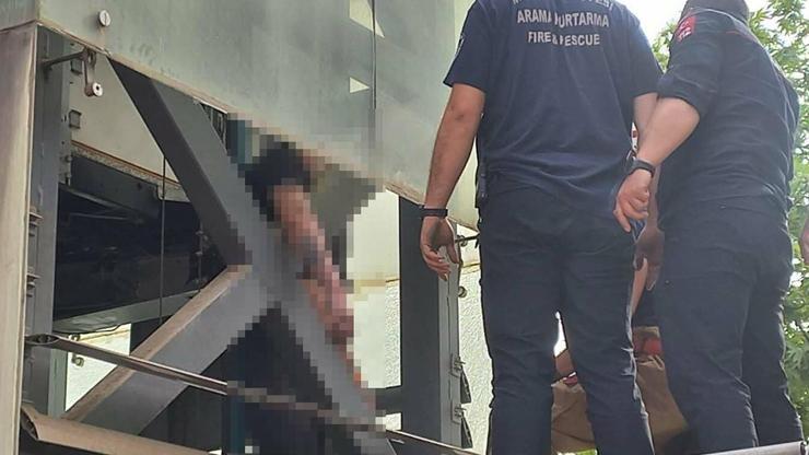 Manisada feci ölüm Asansörde sıkışarak can verdi