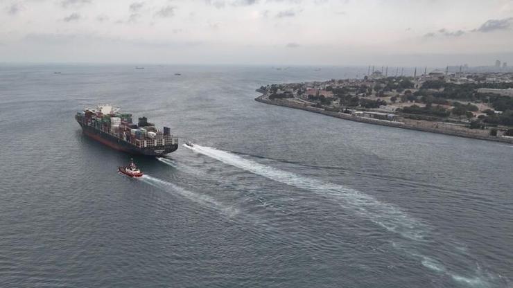İstanbul Boğazı’ndan ilk 3 ayda 9 bin 195 gemi geçti