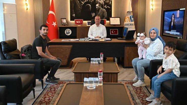 Karacabey Belediye Başkanı’ndan SMA hastası Eflin bebek için destek çağrısı Karacabey Belediye Başkanı’ndan SMA hastası Eflin bebek için destek çağrısı