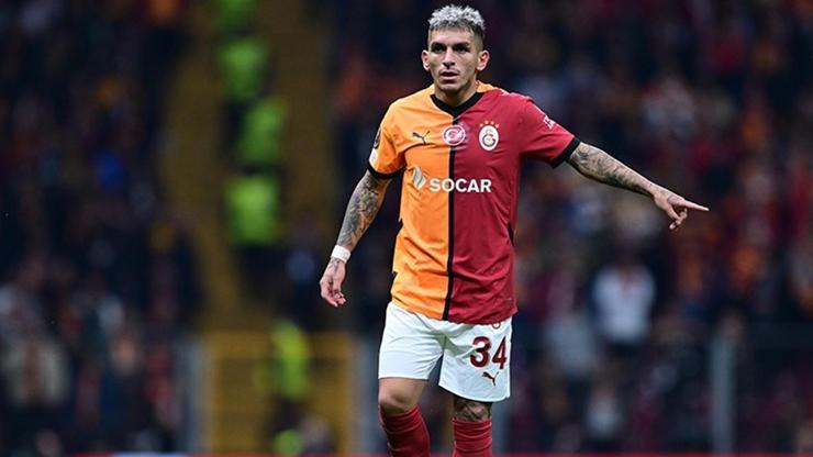 Torreira'ya Beyoğlu'nda yumruklu saldırı! Saldırgan gözaltına alındı Torreira'ya Beyoğlu'nda yumruklu saldırı! Saldırgan gözaltına alındı