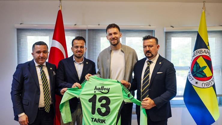 Tarık Çetin, Fenerbahçe'de kalmaya 'Evet' dedi
