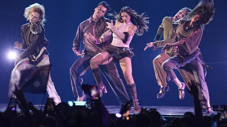 Komşu Bulgaristan, 2026 Eurovision’u “Bangaranga” ile kazandı O mesaj sonrası merak edildi: Dara’nın eşi Türk mü