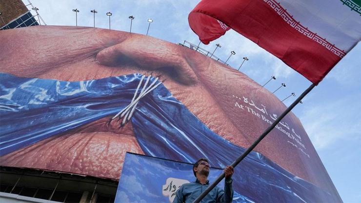 NYT: İran, ABD ve İsrail'e üçgen zorlama yaptı