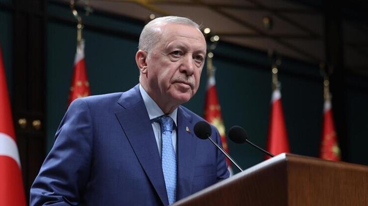Cumhurbaşkanı Erdoğan, Süper Lig'e yükselen Çorum FK'yı tebrik etti Cumhurbaşkanı Erdoğan, Süper Lig'e yükselen Çorum FK'yı tebrik etti
