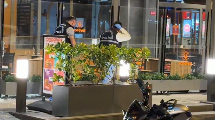 Şişli’de iş yerinin önünde silahlı saldırı: 1 yaralı Şişli’de iş yerinin önünde silahlı saldırı: 1 yaralı