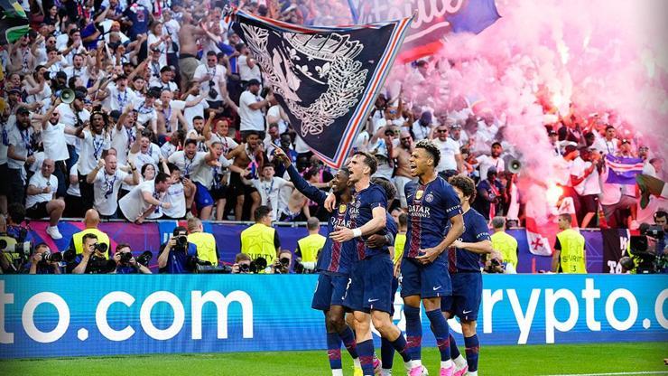 Şampiyonlar Ligi Kupası PSG'nin! Şampiyonlar Ligi Kupası PSG'nin!