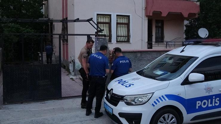 Çocuklarının gözü önünde eşini bıçakladı