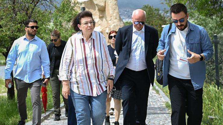 Yunan bakan Kapadokya turunda