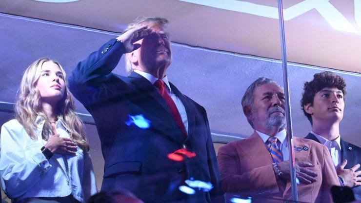 NBA final maçında Trumpa şok Uzun süre yuhalandı...