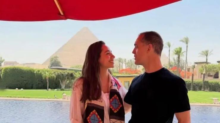 Özge Özacar’dan dünya sahnesine dev adım Pedro Alonso ile aynı sette