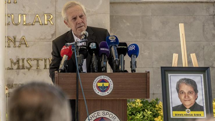 Aziz Yıldırım, Derviş Köksal Özbek için düzenlenen törende gözyaşlarını tutamadı