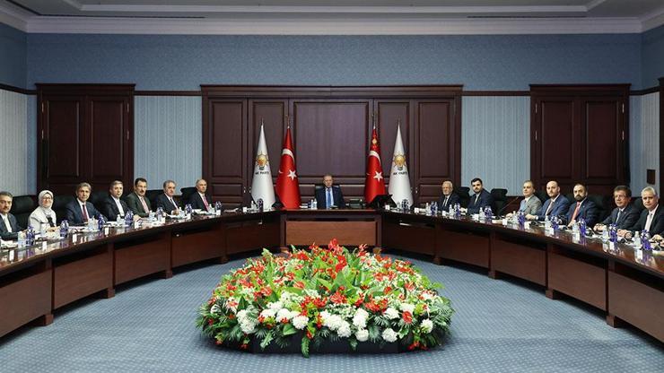 SON DAKİKA AK Parti MYK toplantısı başladı