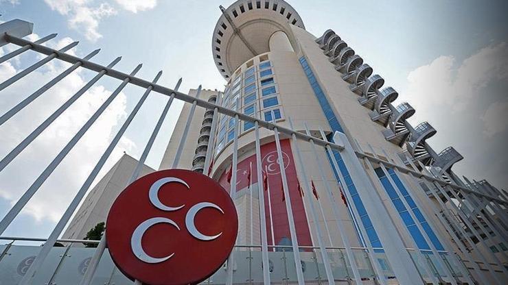 SON DAKİKA | MHP'den Adıyaman il ve merkez ilçe teşkilatlarına fesih kararı SON DAKİKA | MHP'den Adıyaman il ve merkez ilçe teşkilatlarına fesih kararı