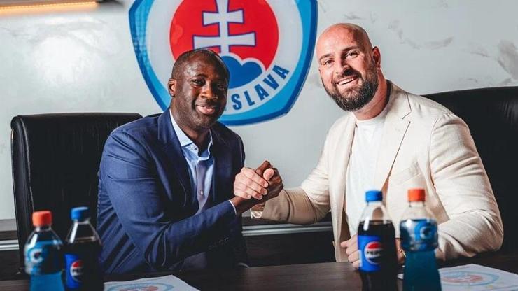 Yaya Toure, teknik direktörlüğe adım attı! İşte yeni takımı...