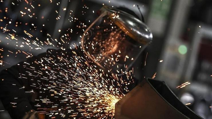 Sanayi üretiminde güçlü toparlanma! Nisanda son 8 ayın en yüksek artışı görüldü Sanayi üretiminde güçlü toparlanma! Nisanda son 8 ayın en yüksek artışı görüldü